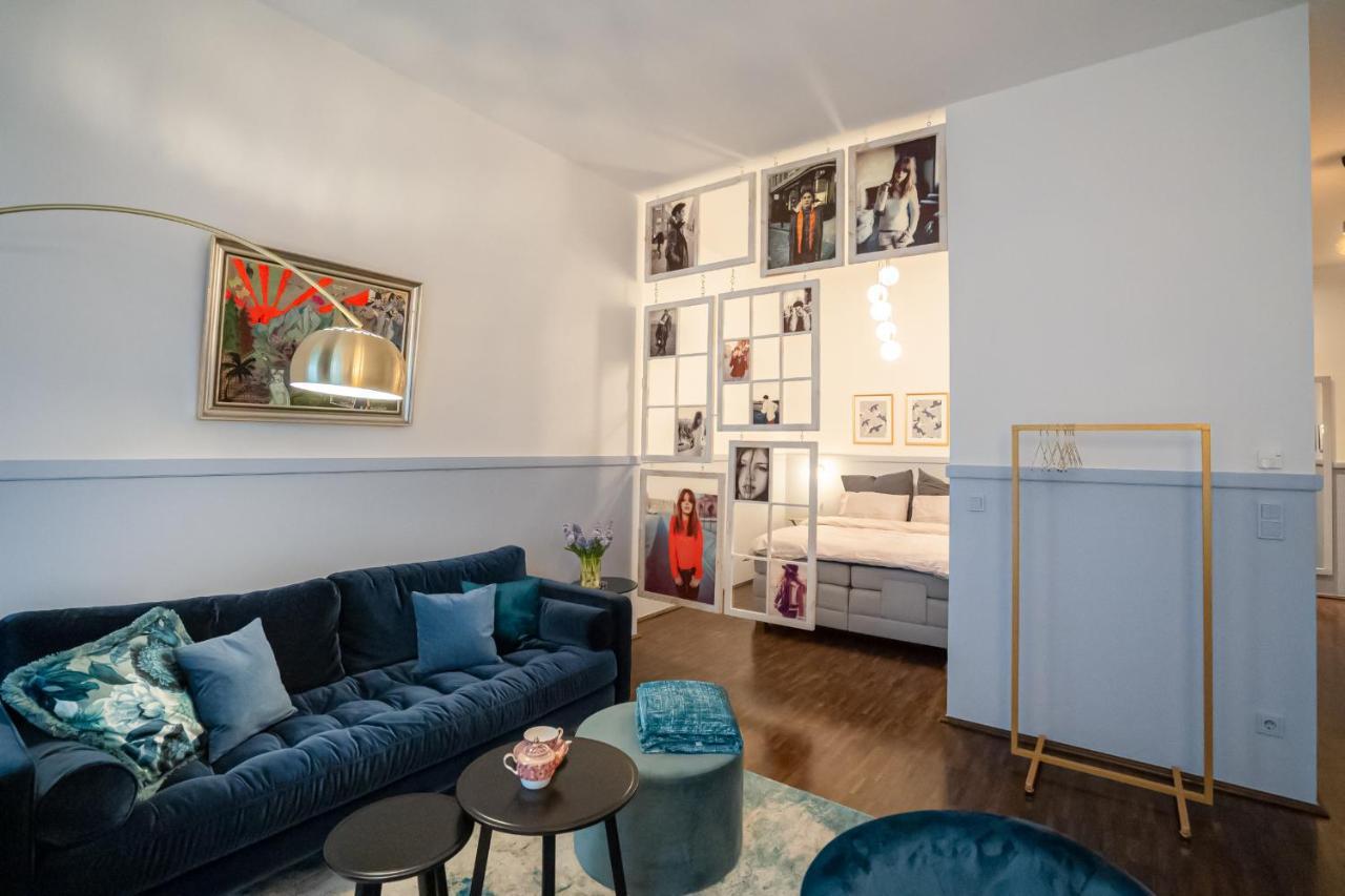 Designer Loft-Ferienwohnung Im Zentrum Mit Tiefgaragen-Parkplatz, Waschmaschine Und Privatterrasse Лейпциг Экстерьер фото
