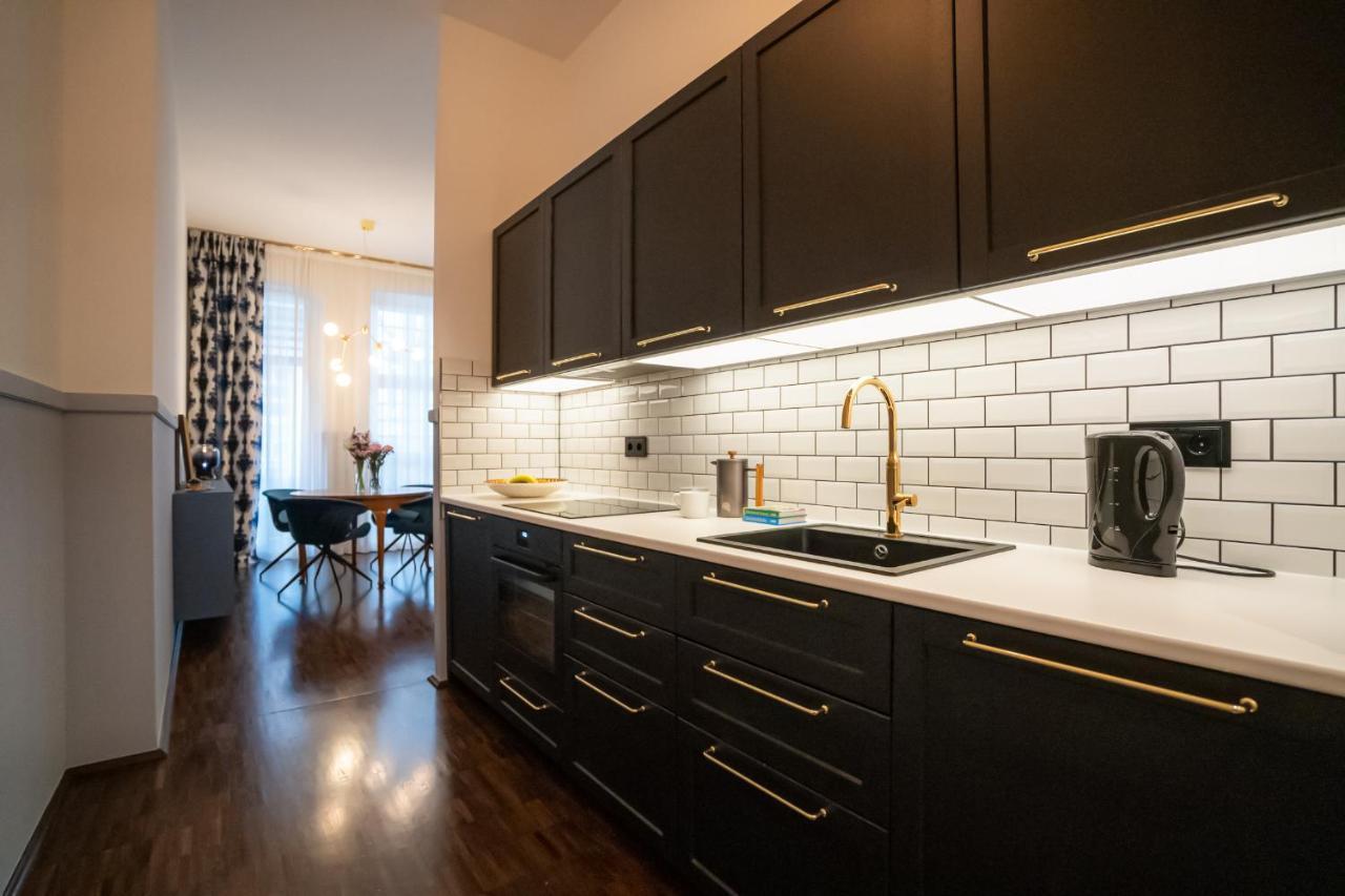 Designer Loft-Ferienwohnung Im Zentrum Mit Tiefgaragen-Parkplatz, Waschmaschine Und Privatterrasse Лейпциг Экстерьер фото